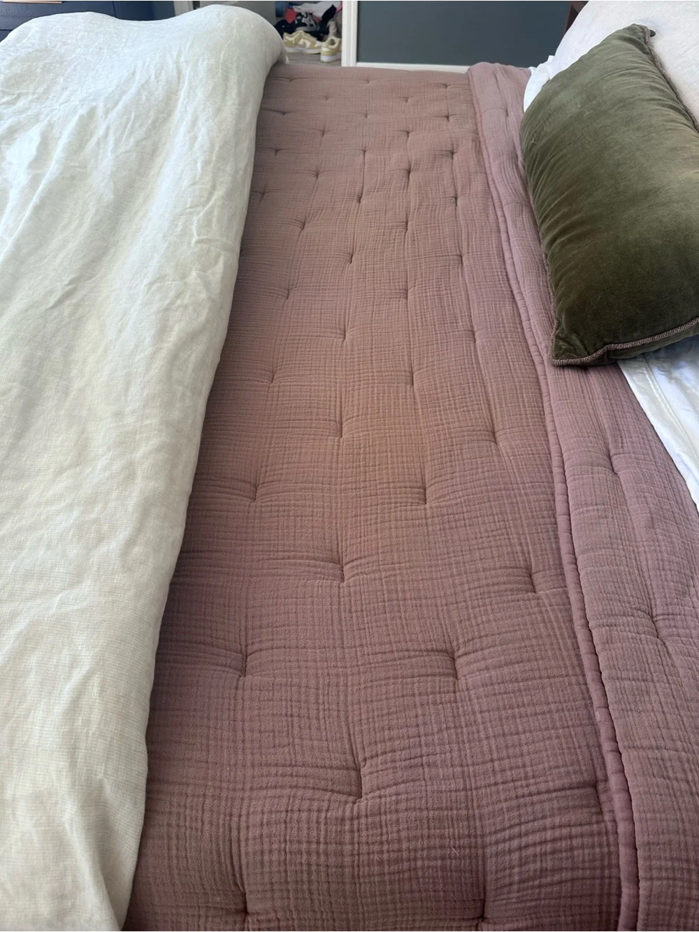Quince Quilted Bedspread in Dusty Mauve